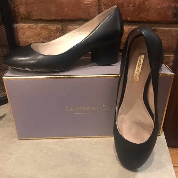 Black leather heels - Picture 2 of 2